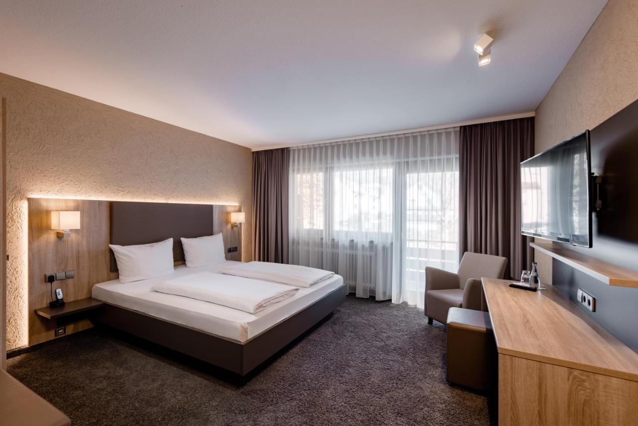 Hotel & Restaurant Becher Donzdorf Eksteriør billede